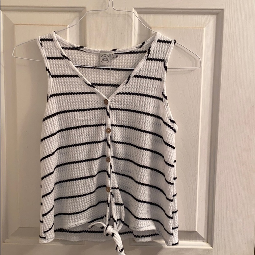Super cute knit tank top